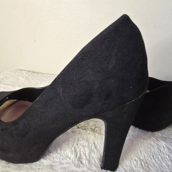 Torrid - 8 - Black Vegan Suede - Platform Peep Toe Heel - Picture 14 of 16